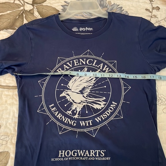 EUC - Harry Potter T- Shirt - Size S - Picture 8 of 10